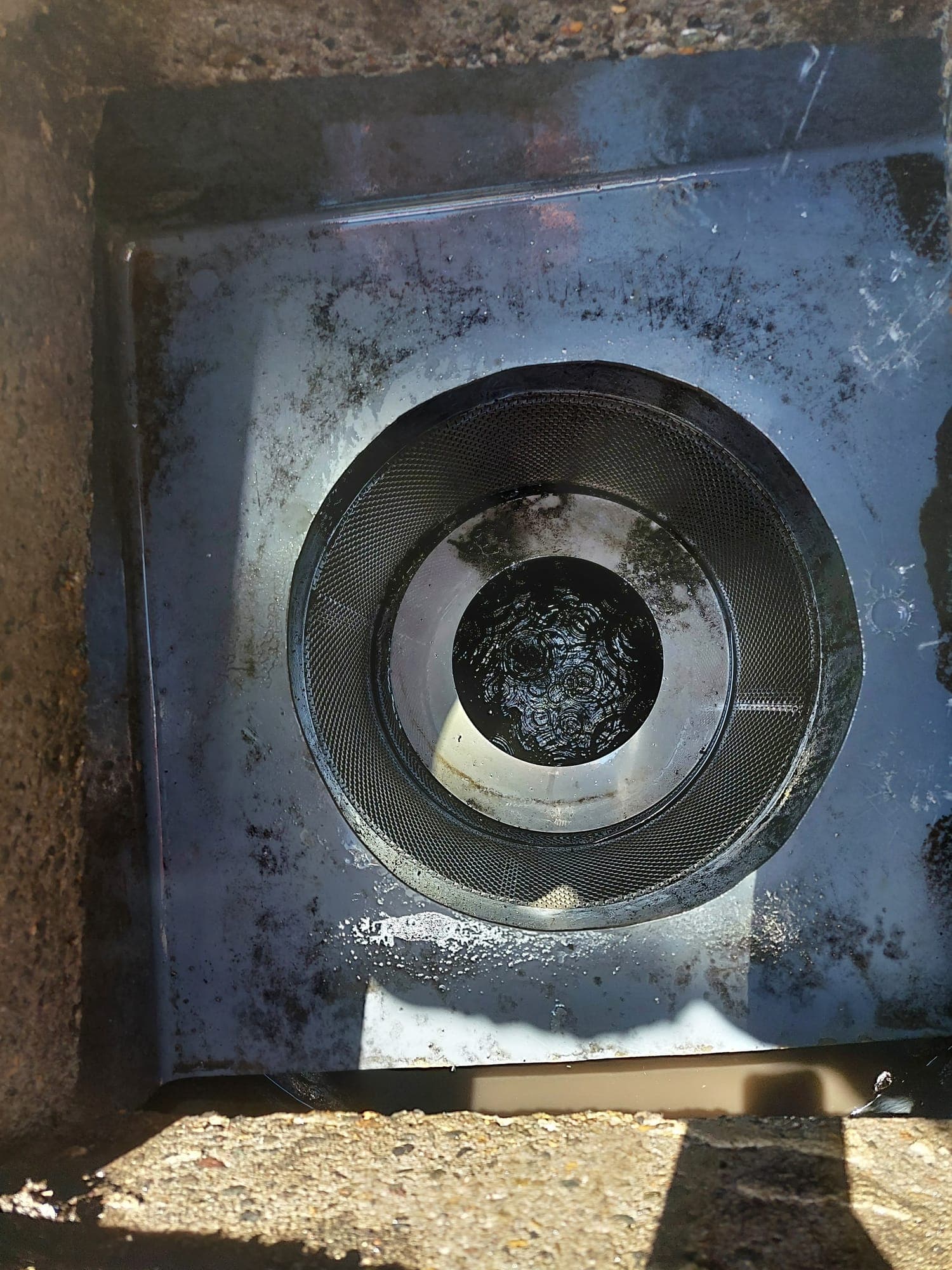 In-ground filter installation site preparation